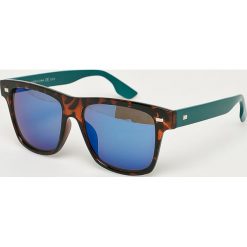 Medicine - Okulary Basic. Pomarańczowe okulary przeciwsłoneczne męskie marki MEDICINE, z materiału, prostokątne. Za 49,90 zł.
