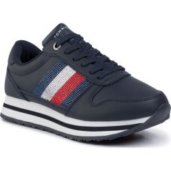 Sneakersy TOMMY HILFIGER - Tommy Retro Crystal Sneaker FW0FW04683 Midnight CKI. Niebieskie półbuty damskie TOMMY HILFIGER, ze skóry. Za 449,00 zł.