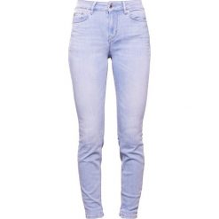 DRYKORN NEED Jeans Skinny Fit light blue denim. Niebieskie boyfriendy damskie DRYKORN, z bawełny. W wyprzedaży za 384,30 zł.