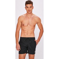 Quiksilver - Kąpielówki. Różowe kąpielówki chłopięce marki Quiksilver, m, z poliesteru. Za 99,90 zł.