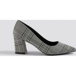 NA-KD Shoes Czółenka w kratkę na słupku - Grey,Multicolor. Szare buty ślubne damskie NA-KD Shoes, w kratkę, na obcasie. Za 161,95 zł.