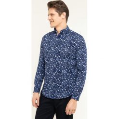Koszula Polo Ralph Lauren Featherweigh 710781390. Niebieskie koszule męskie Polo Ralph Lauren, m, bez wzorów, casualowe, polo, bez rękawów. W wyprzedaży za 399,00 zł.