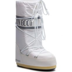 Śniegowce MOON BOOT - Nylon 14004400006 Bianco. Białe kozaki damskie Moon Boot, na zimę, ze skóry ekologicznej, bez obcasa, na sznurówki. W wyprzedaży za 339,00 zł.