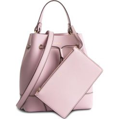 Torebka FURLA - Stacy 985956 B BJQ3 FLE Camelia e. Różowe torebki klasyczne damskie marki Furla, bez wzorów, ze skóry, bez dodatków. W wyprzedaży za 679,00 zł.