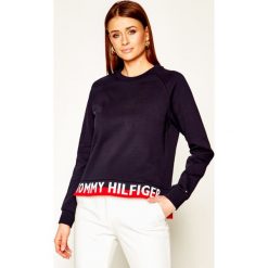 Bluza TOMMY HILFIGER Khloe WW0WW27179. Niebieskie bluzy damskie TOMMY HILFIGER, l, bez wzorów, z bawełny, bez rękawów, bez kaptura. W wyprzedaży za 419,00 zł.