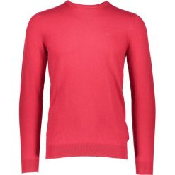 Sweter w kolorze czerwonym. Czerwone swetry męskie Wrangler, m, z haftami, z bawełny, z okrągłym kołnierzem, bez kaptura. W wyprzedaży za 109,95 zł.