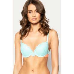 Biustonosz push-up Emporio Armani Underwear 164137 0P216 01630. Niebieskie biustonosze Emporio Armani Underwear, bez wzorów, z elastanu. W wyprzedaży za 189,00 zł.