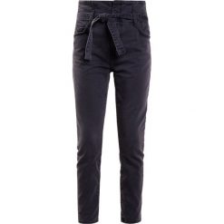 Jeansy damskie: Current/Elliott THE CORSET STILETTO Jeansy Slim Fit black denim