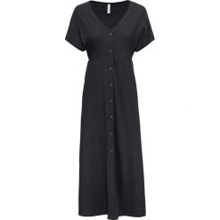 Sukienka shirtowa z plisą guzikową bonprix czarny. Czarne sukienki damskie bonprix, bez wzorów, bez kołnierzyka, z długim rękawem, długie, maxi, plisowane. Za 69,99 zł.