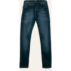 G-Star Raw - Jeansy dziecięce D-Staq 128-176 cm. Niebieskie spodnie chłopięce G-Star RAW, bez wzorów, z elastanu, retro. W wyprzedaży za 179,90 zł.