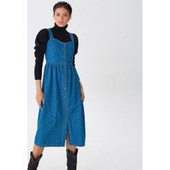 Jeansowa sukienka - Granatowy. Niebieskie sukienki damskie House, s, bez wzorów, z jeansu, bez kołnierzyka, bez rękawów. Za 129,99 zł.