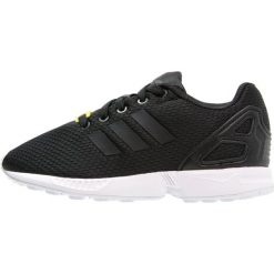 Adidas Originals ZX FLUX Tenisówki i Trampki core black/white. Czarne trampki dziewczęce adidas Originals, z tworzywa sztucznego. W wyprzedaży za 174,30 zł.