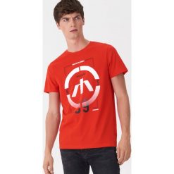 T-shirt Czerwony. Czerwone t-shirty męskie House, s, bez wzorów, bez kołnierzyka. Za 39,99 zł.