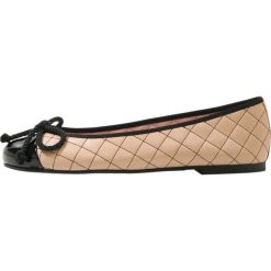 Baleriny damskie lakierowane: Pretty Ballerinas SHADE Baleriny coco