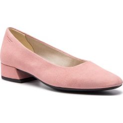 Półbuty VAGABOND - Joyce 4708-040-58 Pink Blush. Różowe półbuty damskie Vagabond, na co dzień, bez wzorów, ze skóry, bez obcasa, na obcasie, bez zapięcia. W wyprzedaży za 249,00 zł.
