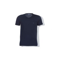 T-shirty z krótkim rękawem Emporio Armani CC722-111648-15935. Niebieskie t-shirty męskie Emporio Armani, m, bez wzorów, bez kołnierzyka, krótkie. Za 179,00 zł.