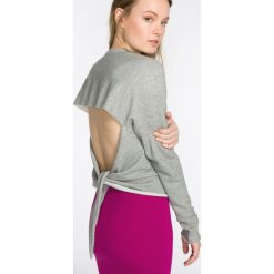 Jakub Polanka x Bibloo Jasmin. Top Szary. Szare bluzki damskie Jakub Polanka x Bibloo, m, bez wzorów, z bawełny, bez kołnierzyka. Za 516,95 zł.