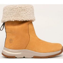 Timberland - Śniegowce skórzane Mabel Town. Żółte śniegowce damskie Timberland, ze skóry, bez zapięcia. Za 829,90 zł.