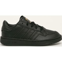Adidas Originals - Buty dziecięce Team Court C. Czarne trampki chłopięce adidas Originals, bez wzorów, z gumy, sportowe, z okrągłym noskiem, na sznurówki. Za 199,90 zł.