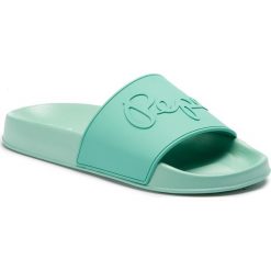 Klapki PEPE JEANS - Flap Bass PLS70049 Menta 617. Zielone klapki damskie Pepe Jeans, bez wzorów, z jeansu, bez obcasa. W wyprzedaży za 99,00 zł.