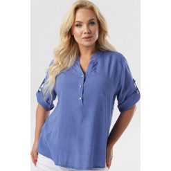 Niebieska Bluzka Peripea. Niebieskie bluzki damskie Born2be, xl, bez wzorów, bez kołnierzyka, bez rękawów. W wyprzedaży za 59,99 zł.