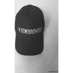 Czapka W. Gombrowicz. Szare czapki damskie marki Pakamera, z nadrukiem, z bawełny. Za 69,00 zł.