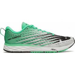 New Balance W1500v5 - W1500WG5. Pomarańczowe buty sportowe damskie New Balance, bez wzorów, z materiału, tenisowe. Za 549,99 zł.