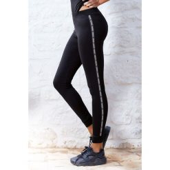 Damskie bawełniane legginsy Rut. Szare pończochy damskie Jadea, w paski. Za 67,99 zł.