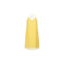 Sukienki krótkie Vero Moda VMDIANA. Żółte sukienki damskie Vero Moda, s, bez wzorów, bez kołnierzyka, z krótkim rękawem, krótkie, mini. Za 90,30 zł.