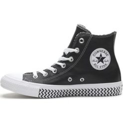 Converse Chuck Taylor All Star Mission-V Tenisówki Czarny. Czarne trampki i tenisówki damskie Converse, bez wzorów, z materiału, bez zapięcia. Za 412,95 zł.