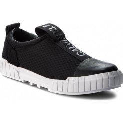 Trampki CALVIN KLEIN JEANS - Brett S1737 Black. Czarne półbuty męskie marki Calvin Klein Jeans, na co dzień, bez wzorów, z jeansu, eleganckie, bez zapięcia. W wyprzedaży za 339,00 zł.