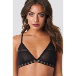 Biustonosze bardotka: NA-KD Lingerie Siateczkowy biustonosz w paski – Black