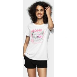T-shirt damski. T-shirty damskie xl, bez wzorów, z bawełny, bez kołnierzyka. W wyprzedaży za 39,99 zł.