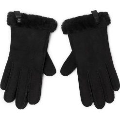 Rękawiczki UGG - W Shorty Glove W Leather Trim 17367 Black. Czarne rękawiczki damskie Ugg, bez wzorów, ze skóry. Za 519,00 zł.
