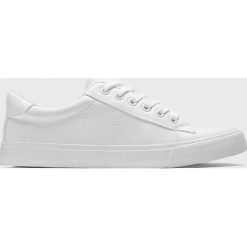 Kazar Studio - Buty. Białe buty sportowe damskie Kazar Studio, z gumy. Za 159,90 zł.