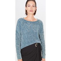 Szenilowy sweter z ażurowym wzorem - Niebieski. Niebieskie swetry damskie Mohito, xl, bez wzorów, bez rękawów, bez kaptura. W wyprzedaży za 39,99 zł.