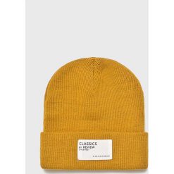 Review - Czapka. Żółte czapki męskie marki Review, na zimę, z dzianiny. W wyprzedaży za 37,90 zł.