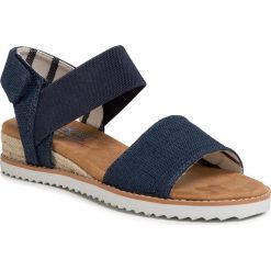Espadryle SKECHERS - BOBS Poppy Bloom 113005/NVY Navy. Niebieskie espadryle damskie Skechers, bez wzorów, z tworzywa sztucznego, bez obcasa, na obcasie. Za 179,00 zł.