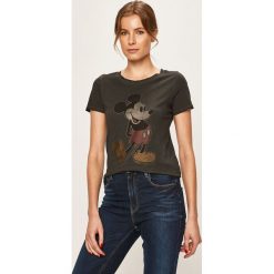Only - T-shirt. Białe topy damskie ONLY, s, z nadrukiem, z bawełny, z okrągłym kołnierzem. Za 89,90 zł.