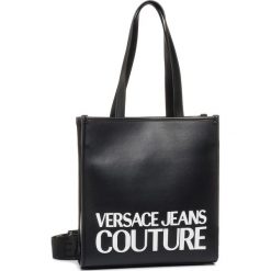 Torebka VERSACE JEANS COUTURE - E1VVBBM3 71413 899. Czarne torebki klasyczne damskie Versace Jeans Couture, bez wzorów, z jeansu, klasyczne, bez dodatków. W wyprzedaży za 539,00 zł.