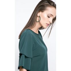 Kiss my dress - Sukienka. Czerwone sukienki balowe marki KALENJI, z elastanu, z krótkim rękawem, krótkie. W wyprzedaży za 99,90 zł.