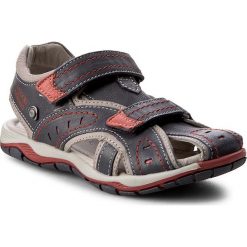 Sandały LASOCKI YOUNG - CI12-2625-05 Granatowy. Niebieskie sandały chłopięce Lasocki Young, ze skóry, bez zapięcia. W wyprzedaży za 49,99 zł.