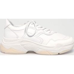 S. Oliver - Buty. Białe buty sportowe damskie marki S.Oliver, bez wzorów, z gumy, sportowe. Za 249,90 zł.