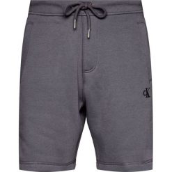 Szorty sportowe Calvin Klein Jeans Fleece Jogger J30J314675. Szare spodenki sportowe męskie Calvin Klein Jeans, xl, bez wzorów, z bawełny, sportowe. Za 279,00 zł.