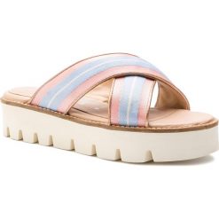 Klapki JOOP! - Liliana 4140004453 Rose 304. Różowe klapki damskie JOOP!, bez wzorów, ze skóry ekologicznej, bez obcasa. W wyprzedaży za 299,00 zł.