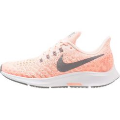 Nike Performance AIR ZOOM PEGASUS 35 Obuwie do biegania treningowe crimson tint/gunsmoke/crimson pulse. Pomarańczowe buty sportowe dziewczęce Nike Performance, z materiału, do biegania. Za 359,00 zł.
