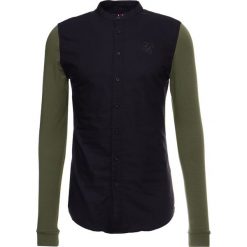 Koszule męskie: SIKSILK CONTRAST SLEEVE GRANDAD COLLAR Koszula black/khaki
