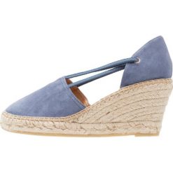 Buty ślubne damskie: Kanna BASIC Czółenka na platformie jeans