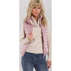 Różowa Kamizelka Marseille. Różowe kamizelki damskie other, xl, bez wzorów, casualowe, bez kaptura. Za 89,99 zł.