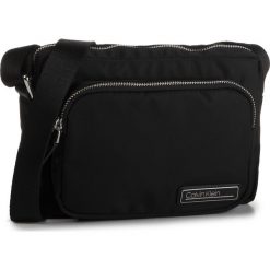 Saszetka CALVIN KLEIN - Primary Camerabag K60K605845 BDS. Czarne listonoszki damskie Calvin Klein, bez wzorów, z materiału, eleganckie, na ramię, bez dodatków. Za 299,00 zł.